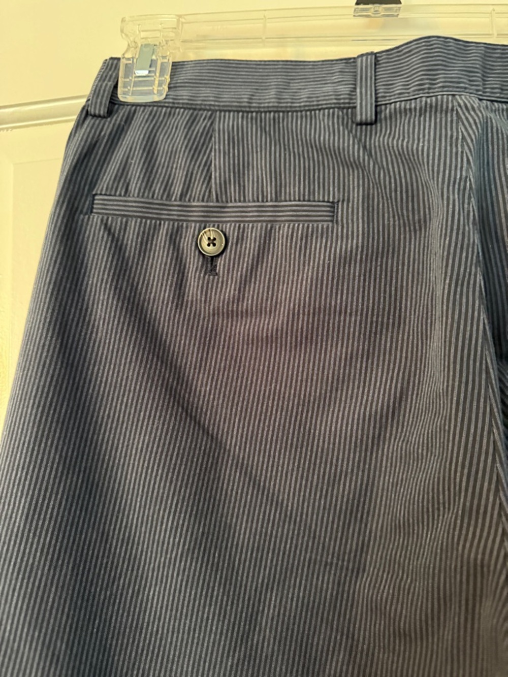 Michael Kors Navy Pinstripe Flat-Front Men's Shorts size 33 - Picture 5 of 6